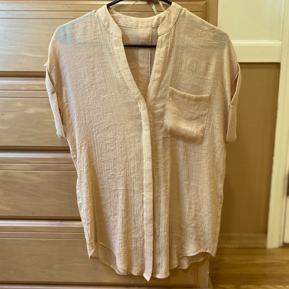 Anthropologie Tops - CLEARANCE !🔥 “Linen” blouse Large or over sized small